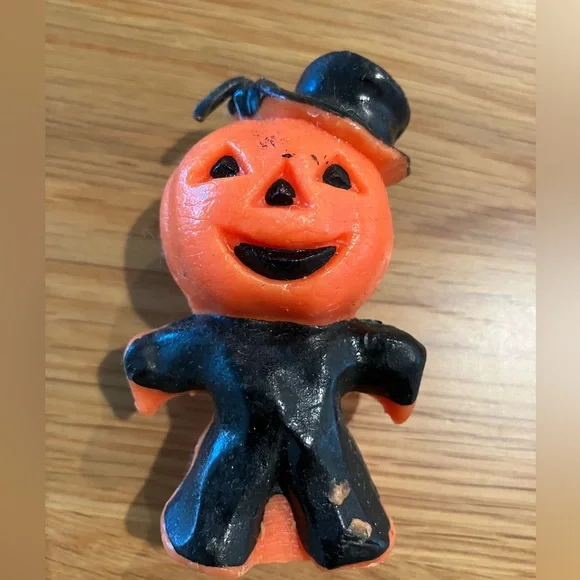 Vintage Halloween Pumpkin Figurine Candles - Picture 4 of 8